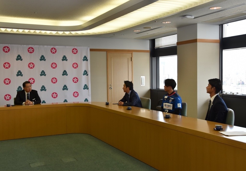 表敬訪問の様子