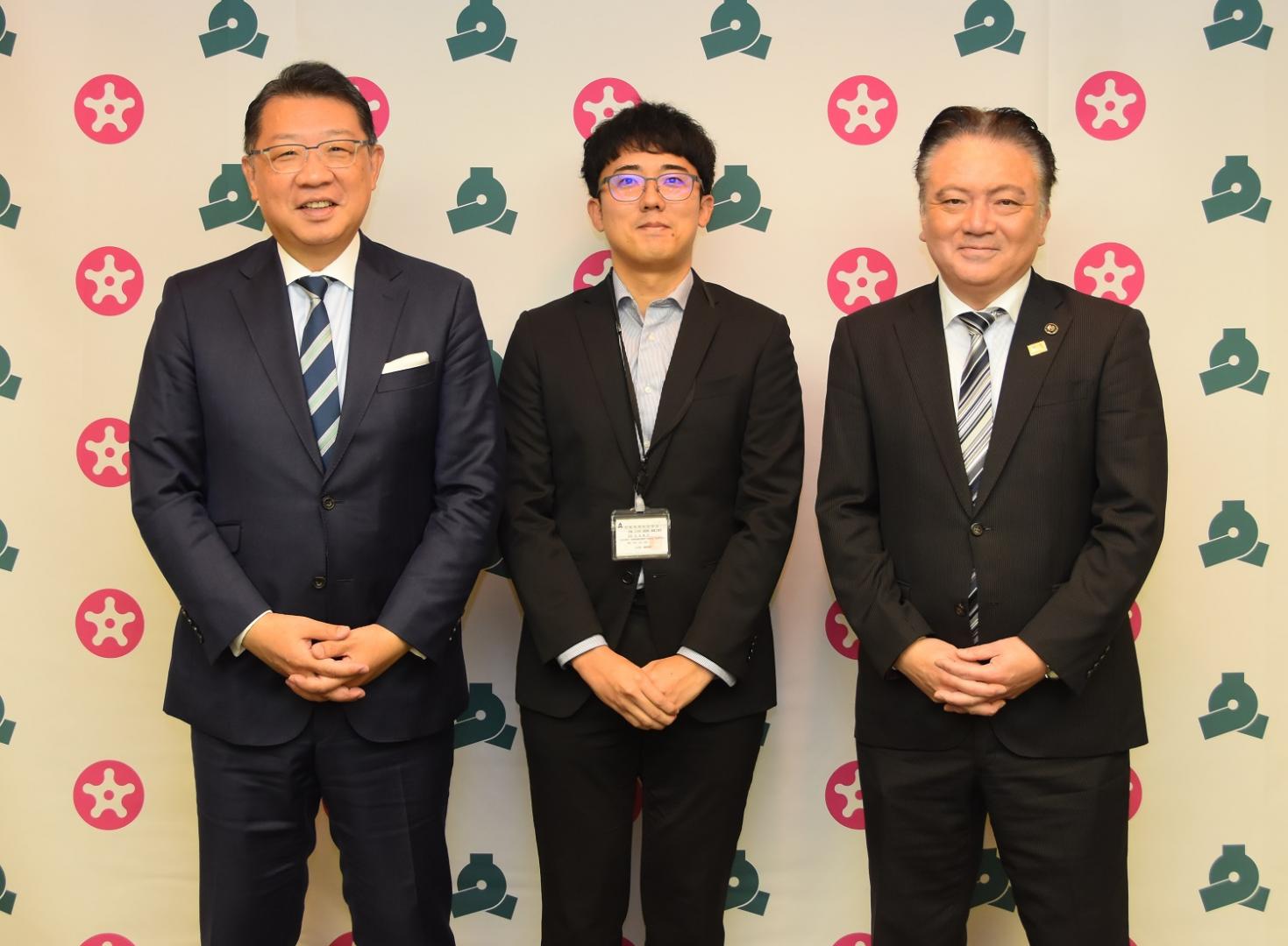 表敬訪問の様子