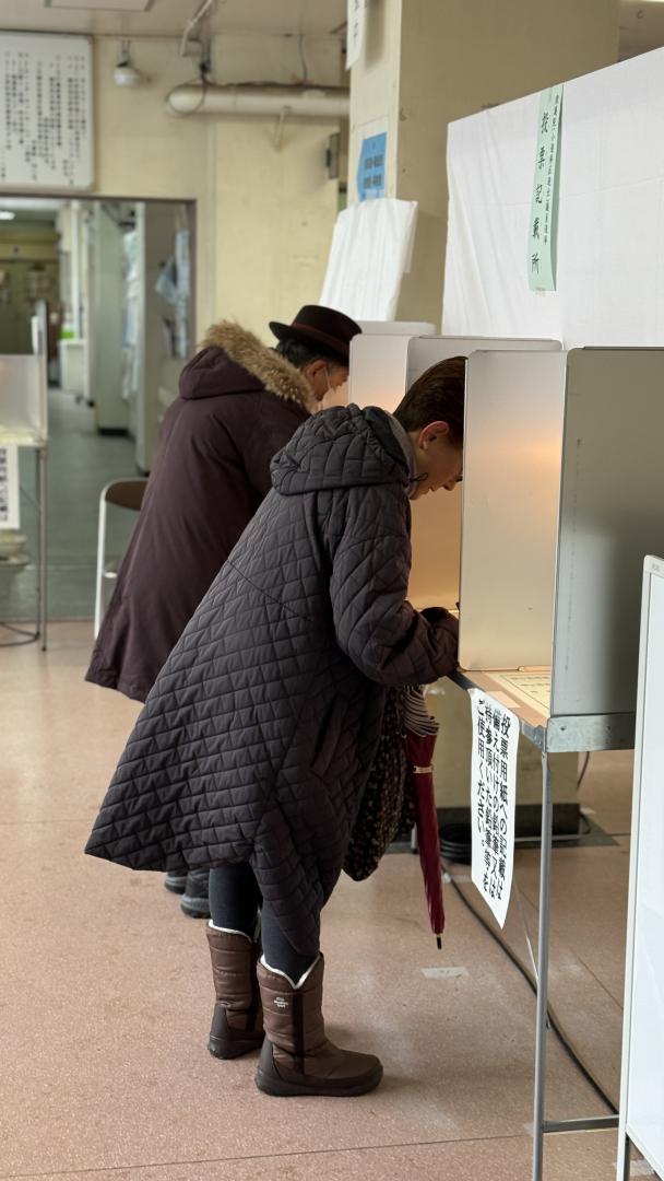 記入する人（3人）