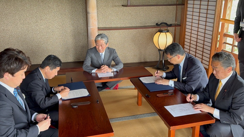 水戸市との協定締結の様子2